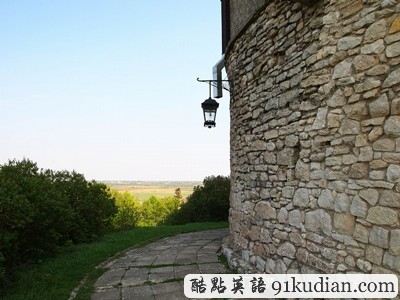 環(huán)球之旅:烏克蘭僅存的十三世紀(jì)城堡