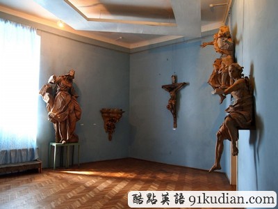 環(huán)球之旅:烏克蘭僅存的十三世紀(jì)城堡