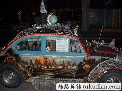 大千世界:萬圣節(jié)最酷汽車裝扮