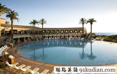 環(huán)球之旅:美到令人尖叫的十大奢華游泳池