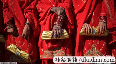 大千世界:巴基斯坦舉行百人盛大婚禮