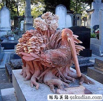 大千世界:瘋狂的墓碑設(shè)計(jì)