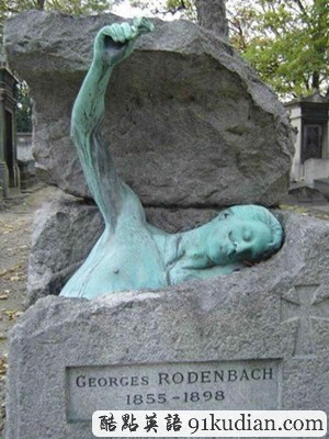 大千世界:瘋狂的墓碑設(shè)計(jì)