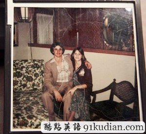 大千世界:淘來相機竟存故親舊照