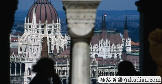 環(huán)球之旅:走進(jìn)歐洲著名的古城"布達(dá)佩斯"