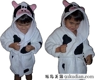 趣圖妙語(yǔ):10款創(chuàng)意浴袍 精彩無(wú)限