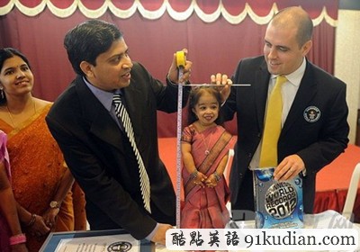 印度少女當(dāng)選世界最矮女性