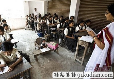 印度少女當(dāng)選世界最矮女性