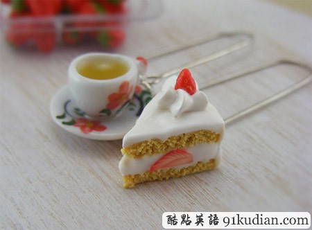 大千世界:14款最甜蜜的迷你耳環(huán)