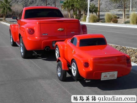 大千世界:15款超級(jí)拉風(fēng)的旅行拖車