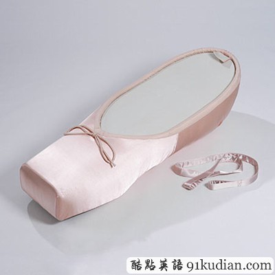 大千世界:棺材也能如此瘋狂!