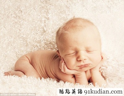 趣圖妙語:看,這是天使的睡顏!