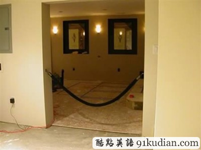 趣圖妙語:都是視覺誤差惹的禍!(1)