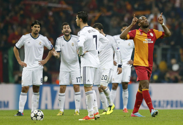 Galatasaray bow out in style